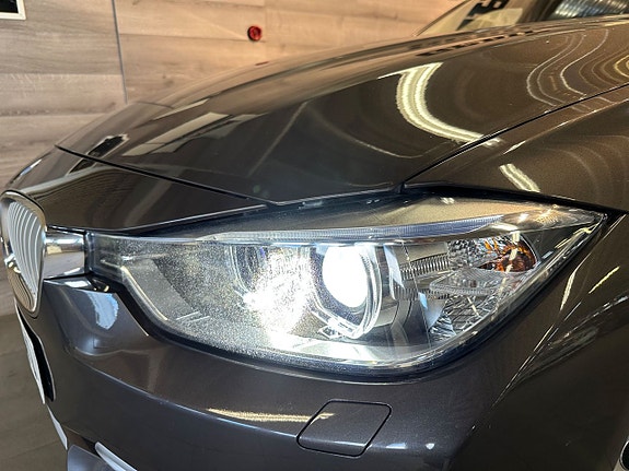 BMW 320 19 of 23