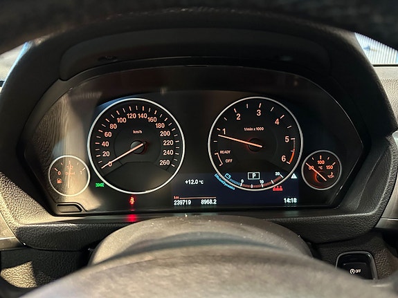 BMW 320 18 of 23