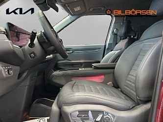 Kia EV9 8 of 15