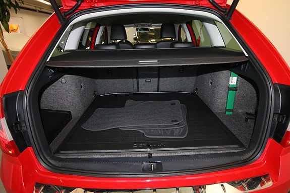 Skoda Octavia Scout 11 of 25