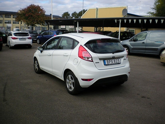 Ford Fiesta 8 of 11