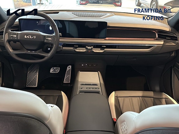 Kia EV9 7 of 15