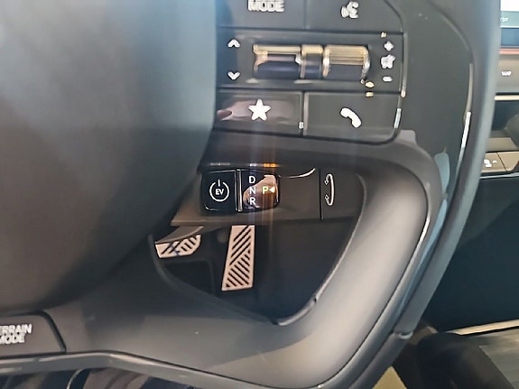 Kia EV9 12 of 15