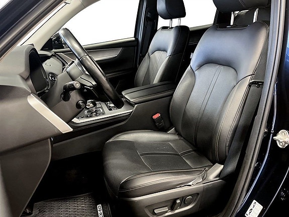 Mazda CX-60 4 of 18