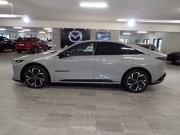 Mazda 6e 4 of 22