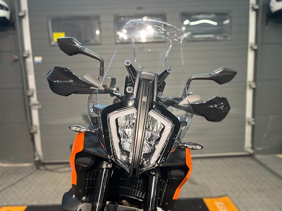 KTM 790 Adventure 15 of 21
