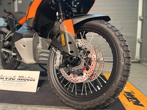 KTM 790 Adventure 11 of 21