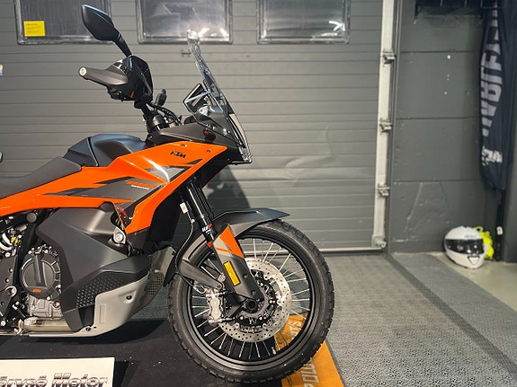 KTM 790 Adventure 10 of 21