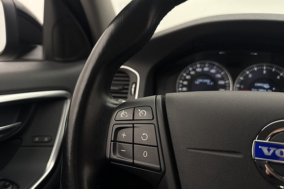 Volvo S60 11 of 21