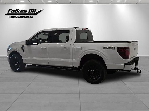 Ford F-150 4 of 5