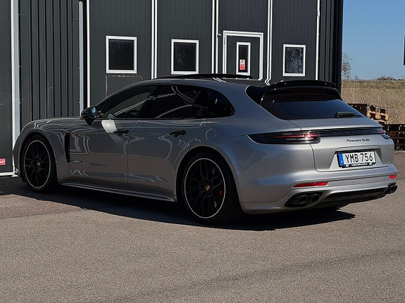 Porsche Panamera Turbo 5 of 5
