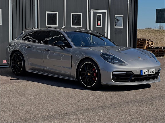 Porsche Panamera Turbo