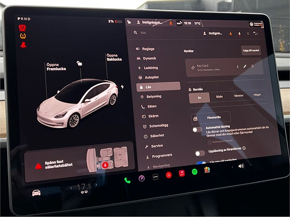 Tesla Model 3 24 of 30