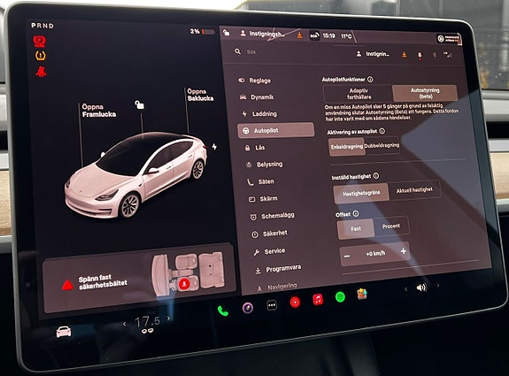 Tesla Model 3 23 of 30