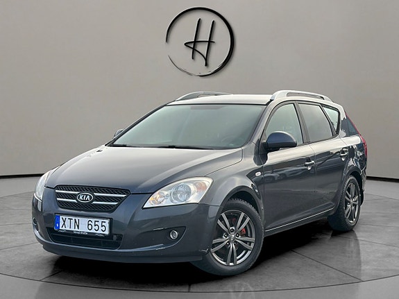 Kia Ceed 2 of 17