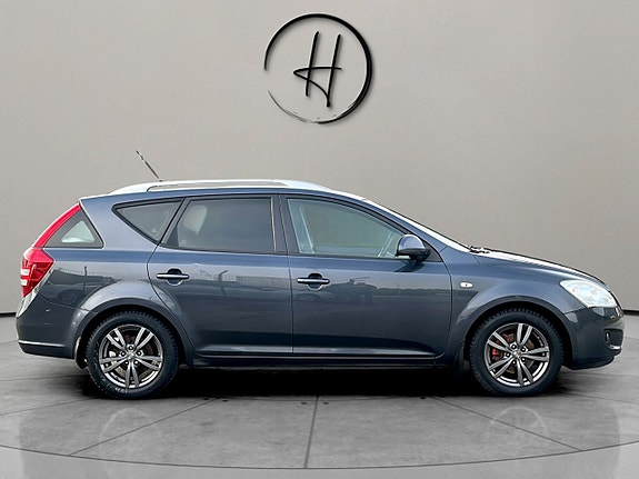 Kia Ceed 6 of 17