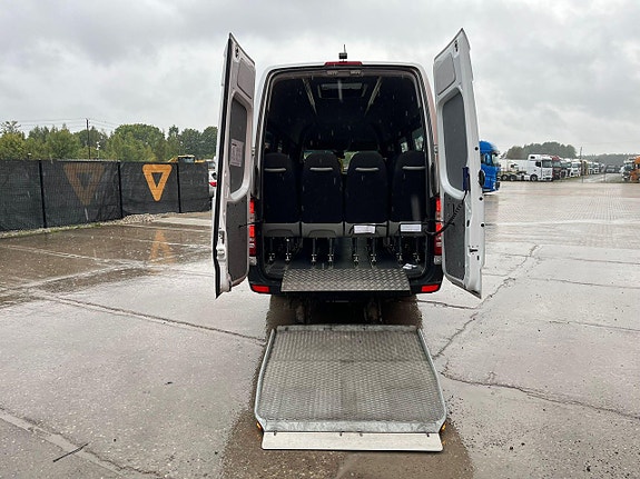 Mercedes-Benz Sprinter 516 CDI 19 + 1 PLATSER/RULLSTOLSLYFT 9 of 24