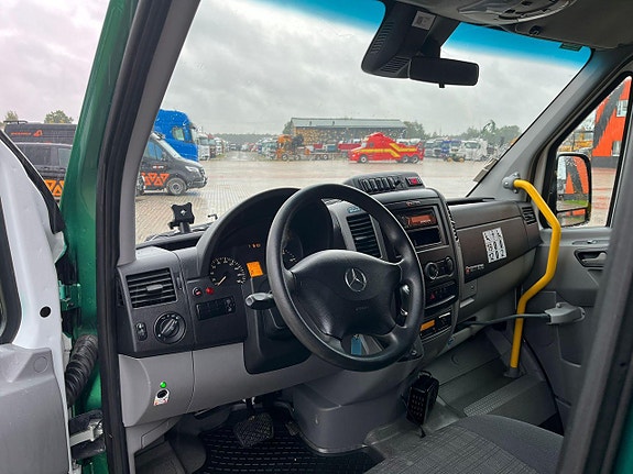 Mercedes-Benz Sprinter 516 CDI 19 + 1 PLATSER/RULLSTOLSLYFT 13 of 24