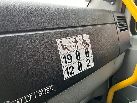 Mercedes-Benz Sprinter 516 CDI 19 + 1 PLATSER/RULLSTOLSLYFT 21 of 24