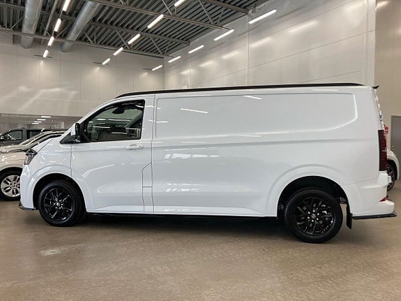 Volkswagen Transporter 2 of 5