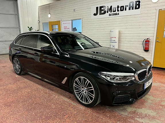 BMW 540i 2 of 5