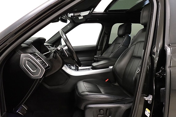Land Rover Range Rover Sport 4 of 5