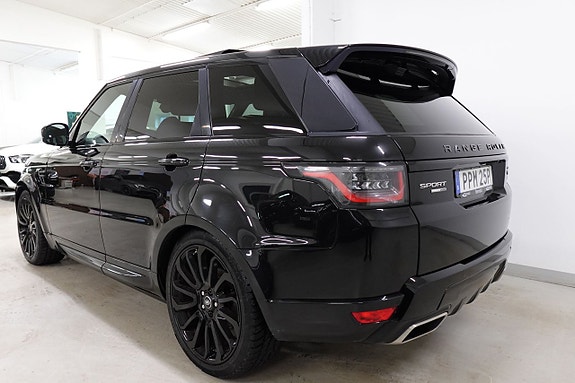 Land Rover Range Rover Sport 25 of 26