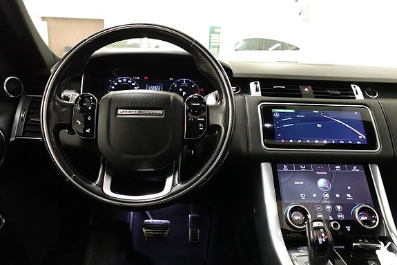 Land Rover Range Rover Sport 7 of 26