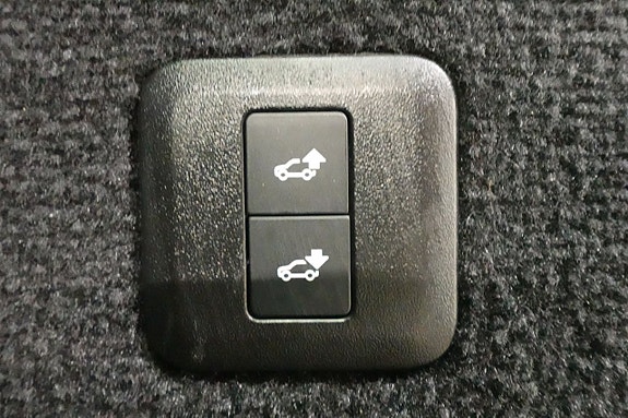 Land Rover Range Rover Sport 22 of 26