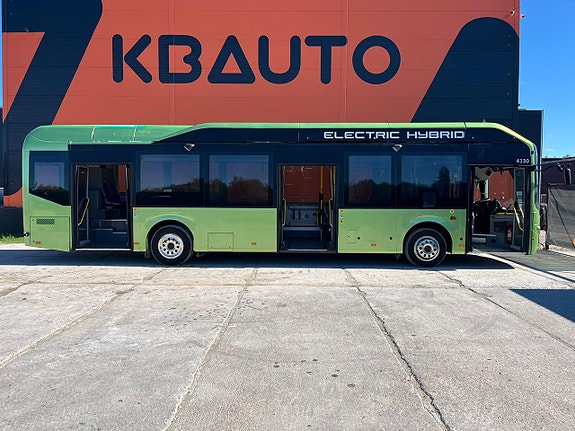 Volvo B5LH 7900 HC 4x2 HYBRID / AC / AUXILIARY HEATING 4 of 24