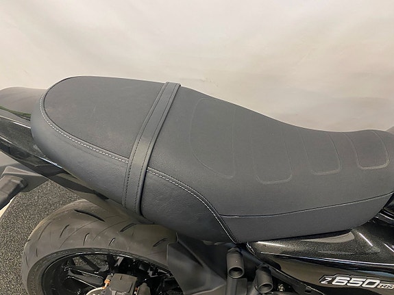 Kawasaki Z650 RS "Fabriksny hoj för omgående leverans" 6 of 8
