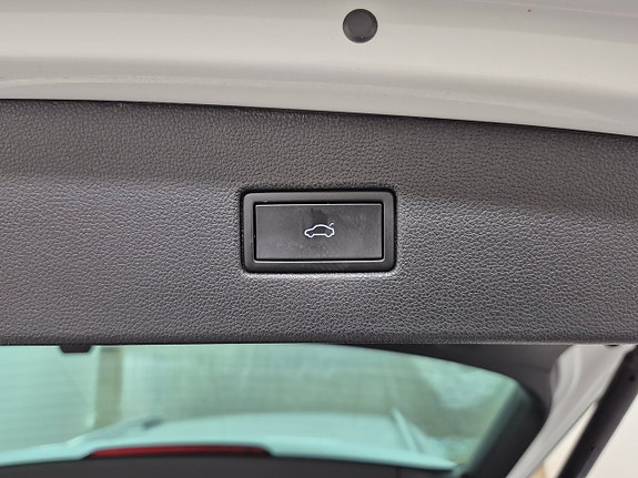 Volkswagen Tiguan 8 of 11