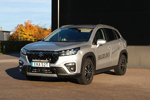 Suzuki S-Cross