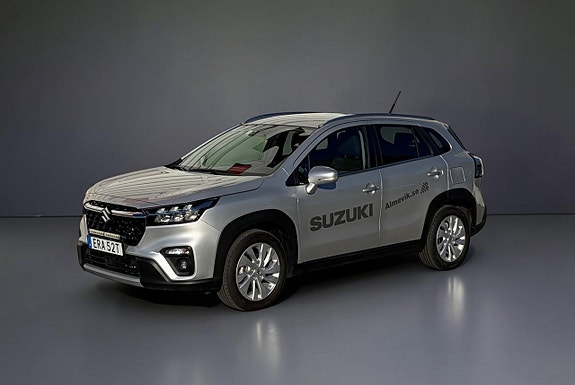 Suzuki S-Cross 2 of 5