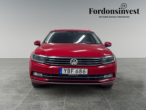Volkswagen Passat 6 of 11