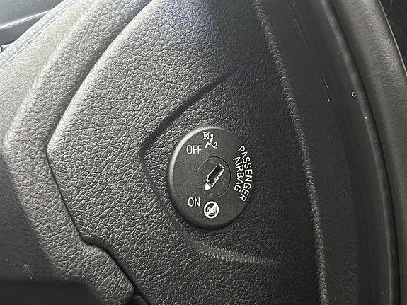 BMW 220d 24 of 25