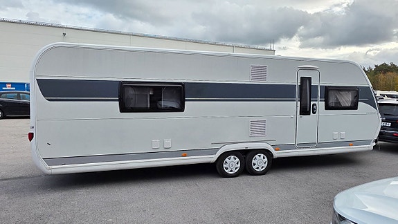 Hobby 720 WLC Prestige *Långbädd *AC *Alde *Tält 5 of 25