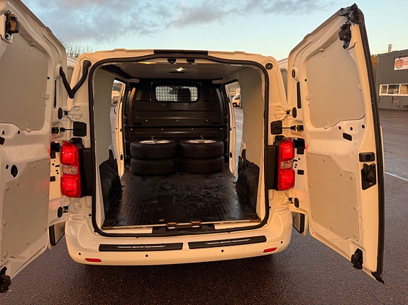 Toyota Proace 22 of 22