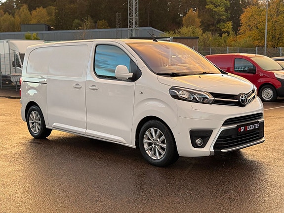 Toyota Proace 2 of 5