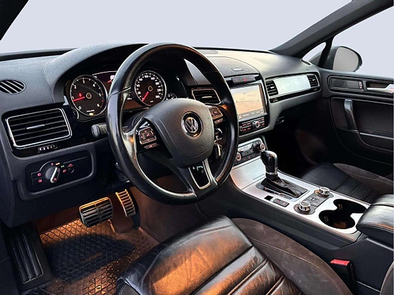 Volkswagen Touareg 10 of 21