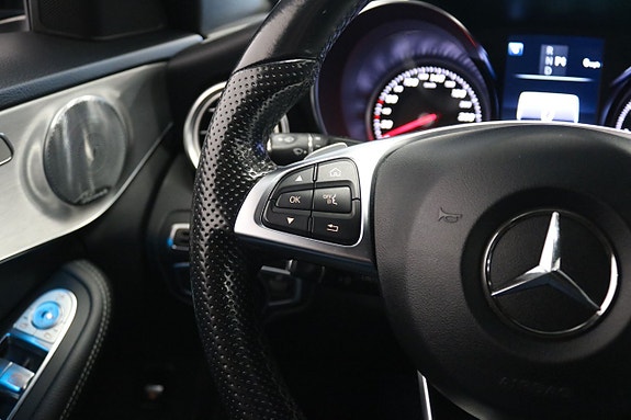Mercedes-Benz C200 14 of 22