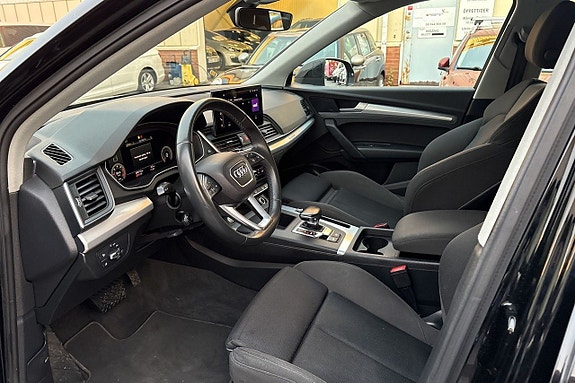 Audi Q5 8 of 24