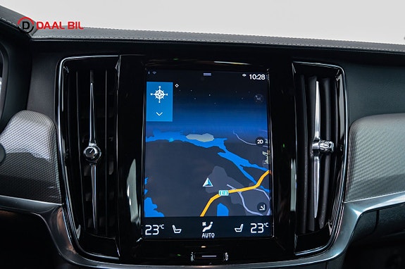 Volvo V90 15 of 24