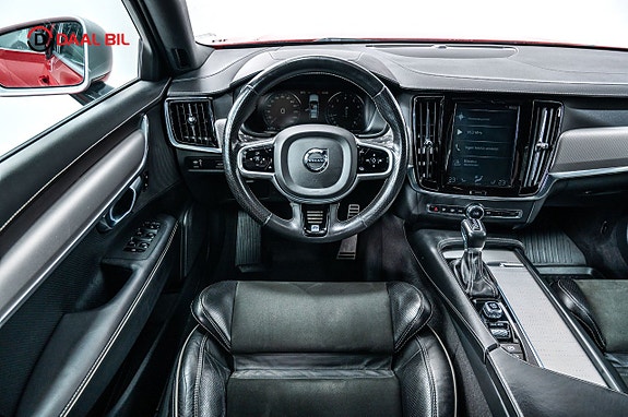 Volvo V90 11 of 24