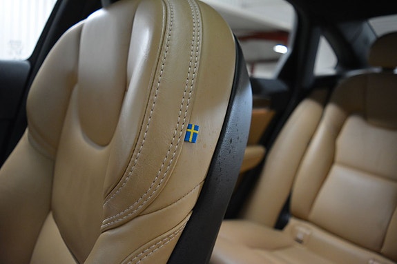Volvo S90 11 of 24