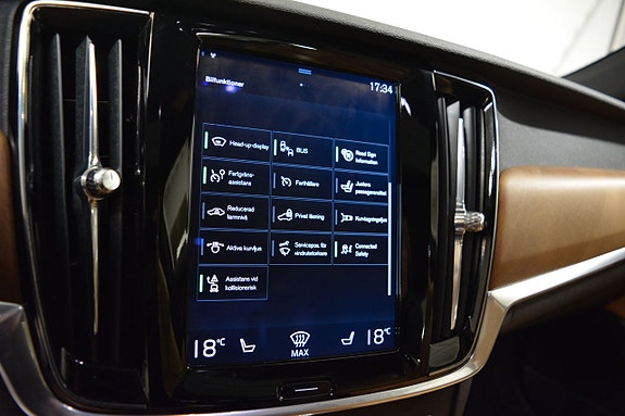 Volvo S90 18 of 24