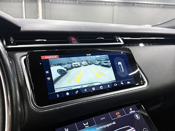 Land Rover Range Rover Velar 9 of 20