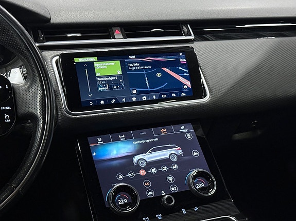 Land Rover Range Rover Velar 17 of 20