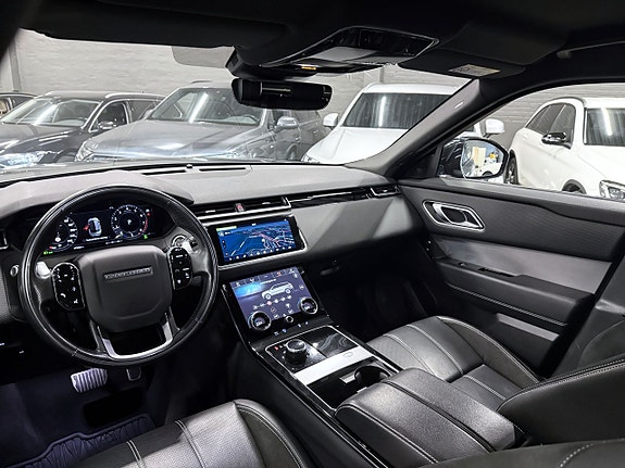 Land Rover Range Rover Velar 11 of 20