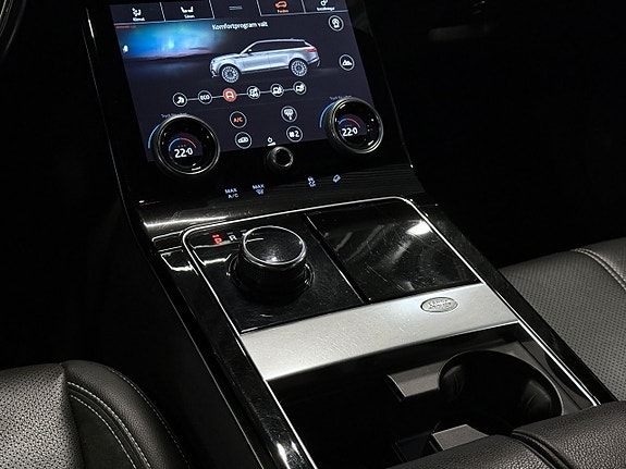 Land Rover Range Rover Velar 19 of 20